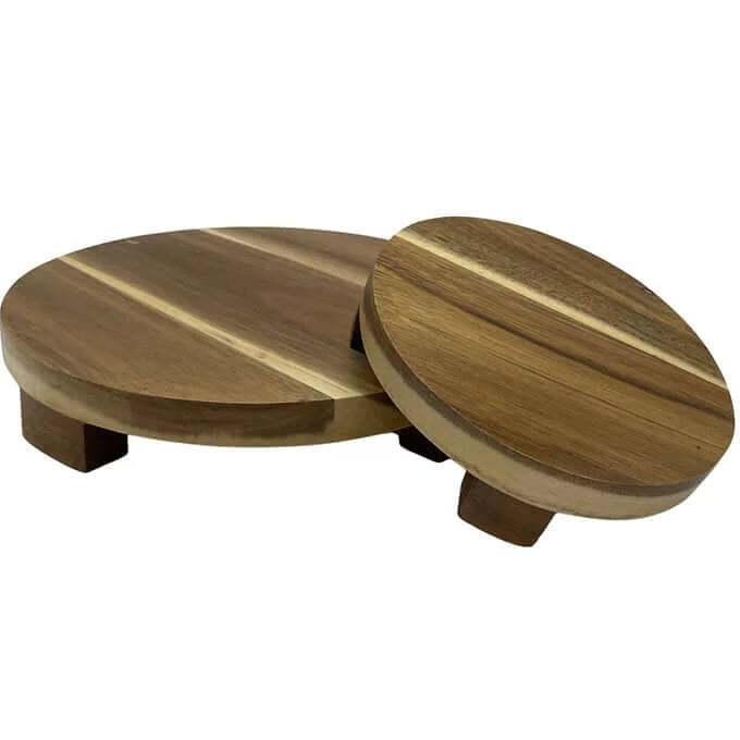 Two sizes of round wood pedestals